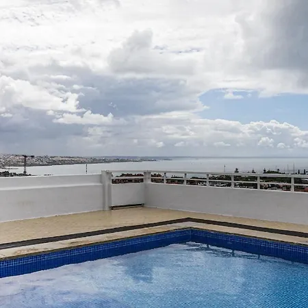 Torremar Rooftop アパート *